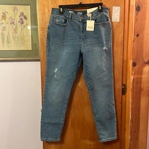 a.n.a high rise skinny ankle. Size 14 new with tags
